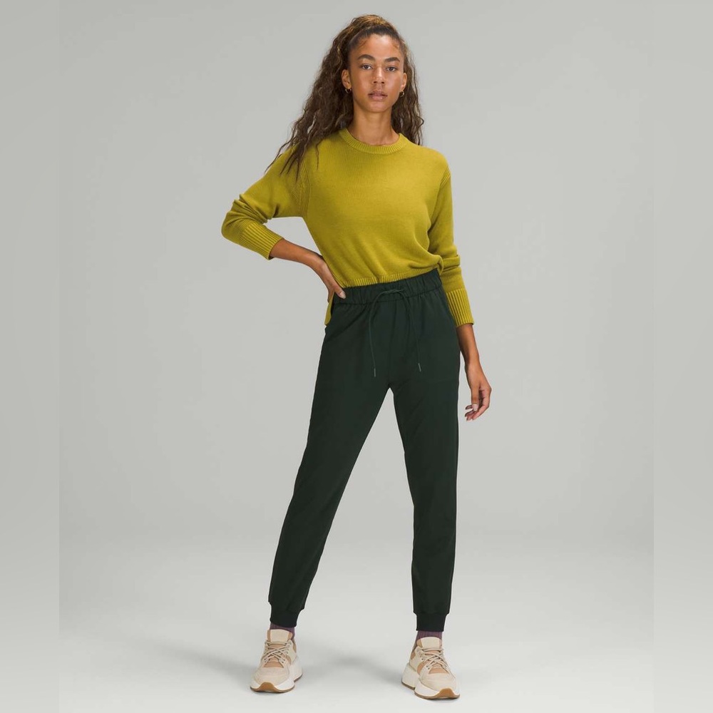 Lululemon Stretch Luxtreme High-Rise Jogger, size 14, Rainforest Green - Picture 8 of 9